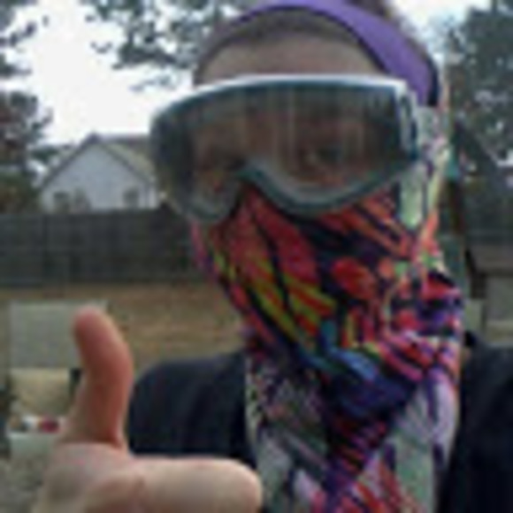 Meet your Posher, Lauren - Picture 1 of 1